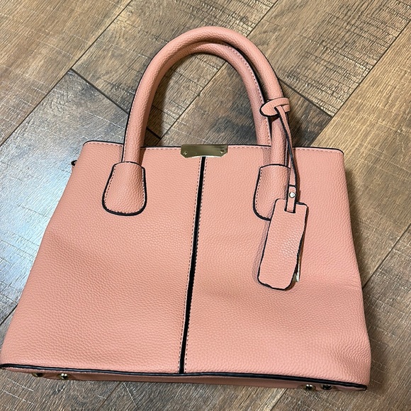 Handbags - 🌟HP🌟Blush Purse